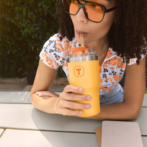 Copo Térmico Big T Com Canudo Tupperware Amarelo com Laranja 630ml