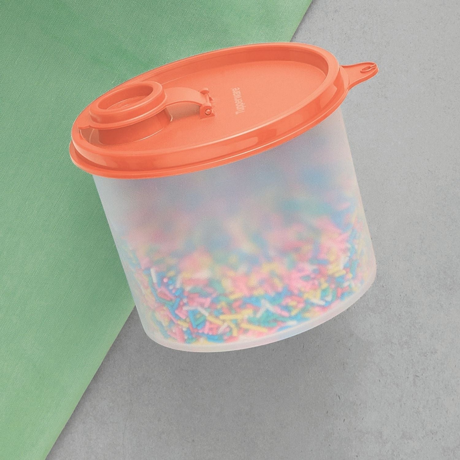 Pote Tupper Redondinha Com Bico Dosador Tupperware 500ml Salmão